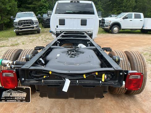 New 2025 RAM 5500 Tradesman image 13