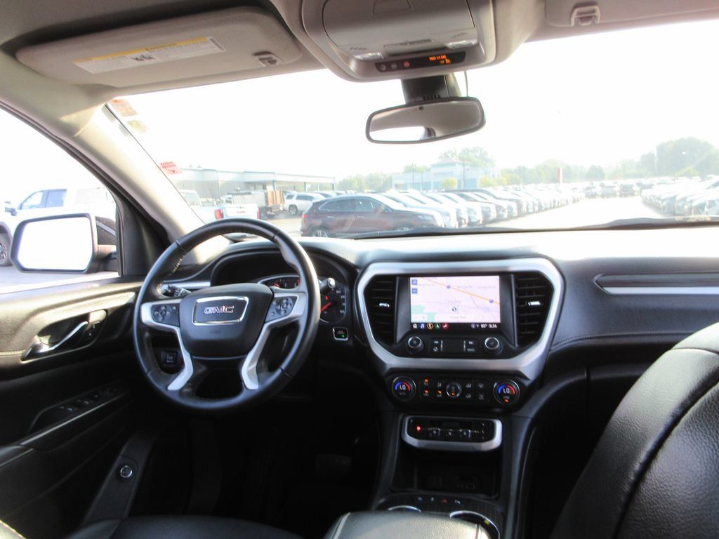 Certified 2023 GMC Acadia SLT FWD image 25