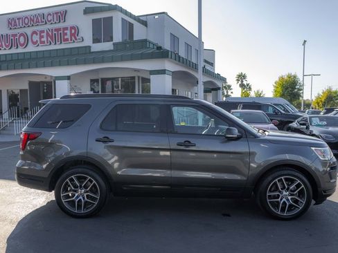 Used 2018 Ford Explorer Sport w/ Equipment Group 401A image 3