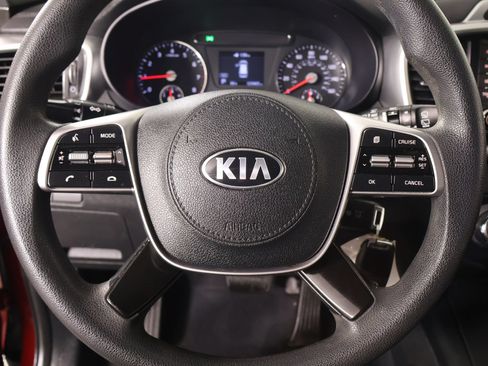 Used 2020 Kia Sorento LX FWD image 3