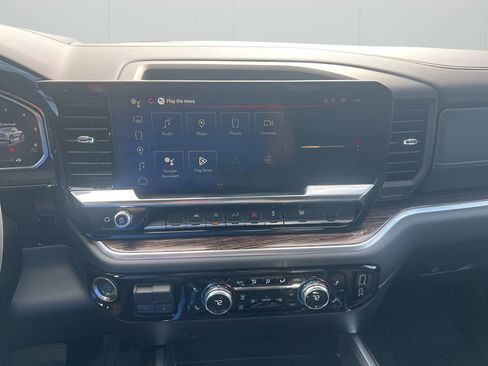 New 2026 GMC Sierra 1500 Elevation image 34