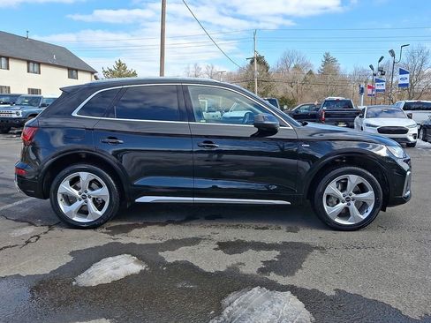 Used 2023 Audi Q5 2.0T Prestige w/ Prestige Package image 8
