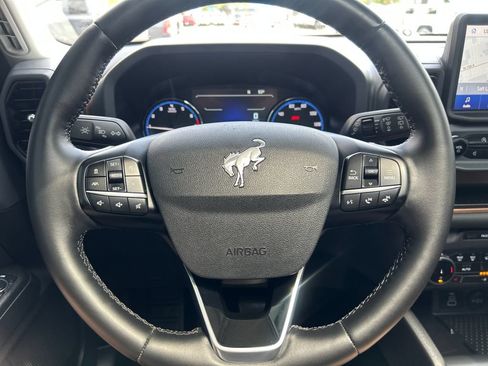 Used 2024 Ford Bronco Sport Outer Banks w/ Tech Package AWD/4WD image 17