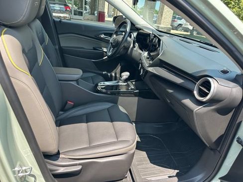 Used 2024 Chevrolet Trax ACTIV w/ Driver Confidence Package FWD image 23
