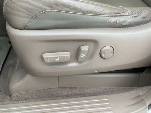 Used 2018 Lexus GX 460 Luxury w/ Preferred Accessory Package AWD/4WD image 19