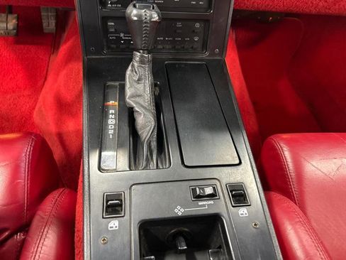 Used 1989 Chevrolet Corvette Convertible image 16