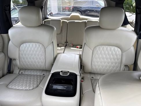 Used 2024 INFINITI QX80 Sensory w/ Cargo Package AWD/4WD image 33