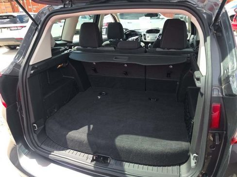 Used 2017 Ford C-MAX SE FWD image 15