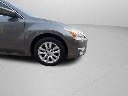 Used 2014 Nissan Altima 2.5 S FWD image 29