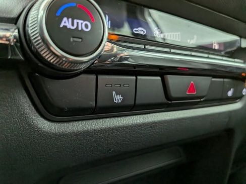 Used 2024 MAZDA CX-30 AWD 2.5 S w/ Premium Package image 9