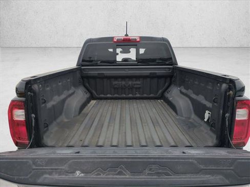 Used 2024 GMC Canyon AT4 AWD/4WD image 6