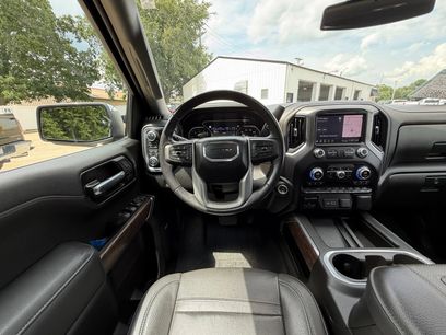 Used 2022 GMC Sierra 1500 Denali w/ Denali Premium Package