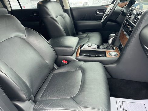 Used 2024 Nissan Armada SL image 30