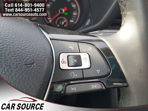 Used 2022 Volkswagen Passat 2.0T SE image 10