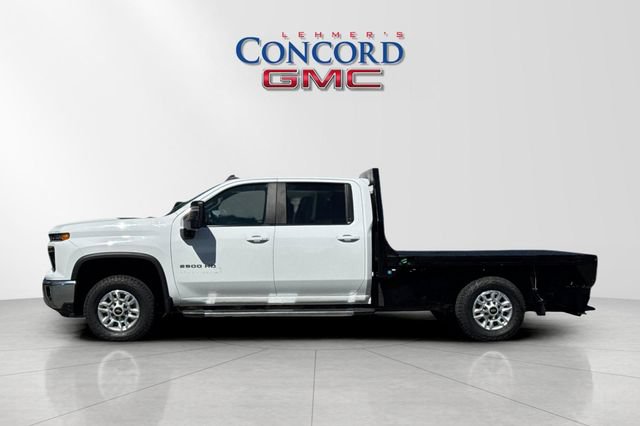Used 2024 Chevrolet Silverado 2500 LT w/ Convenience Package AWD/4WD image 7