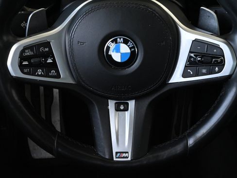 Used 2021 BMW M550i xDrive AWD/4WD image 30