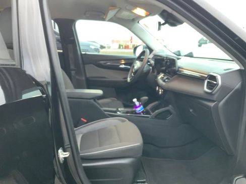 Certified 2025 Chevrolet TrailBlazer LT image 16