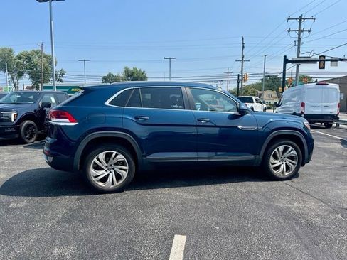 Used 2020 Volkswagen Atlas Cross Sport SEL AWD/4WD image 11