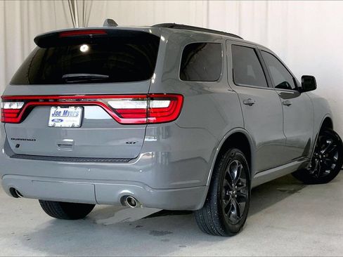 Used 2022 Dodge Durango GT AWD/4WD image 13