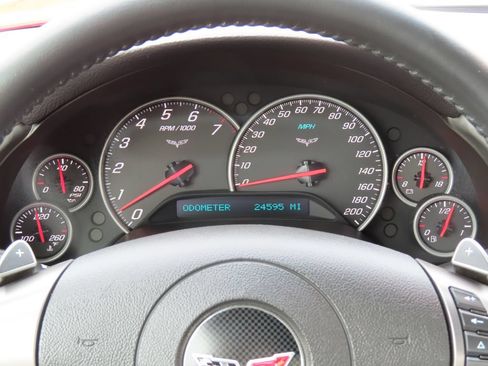 Used 2007 Chevrolet Corvette Convertible w/ Preferred Equipment Group RWD image 24