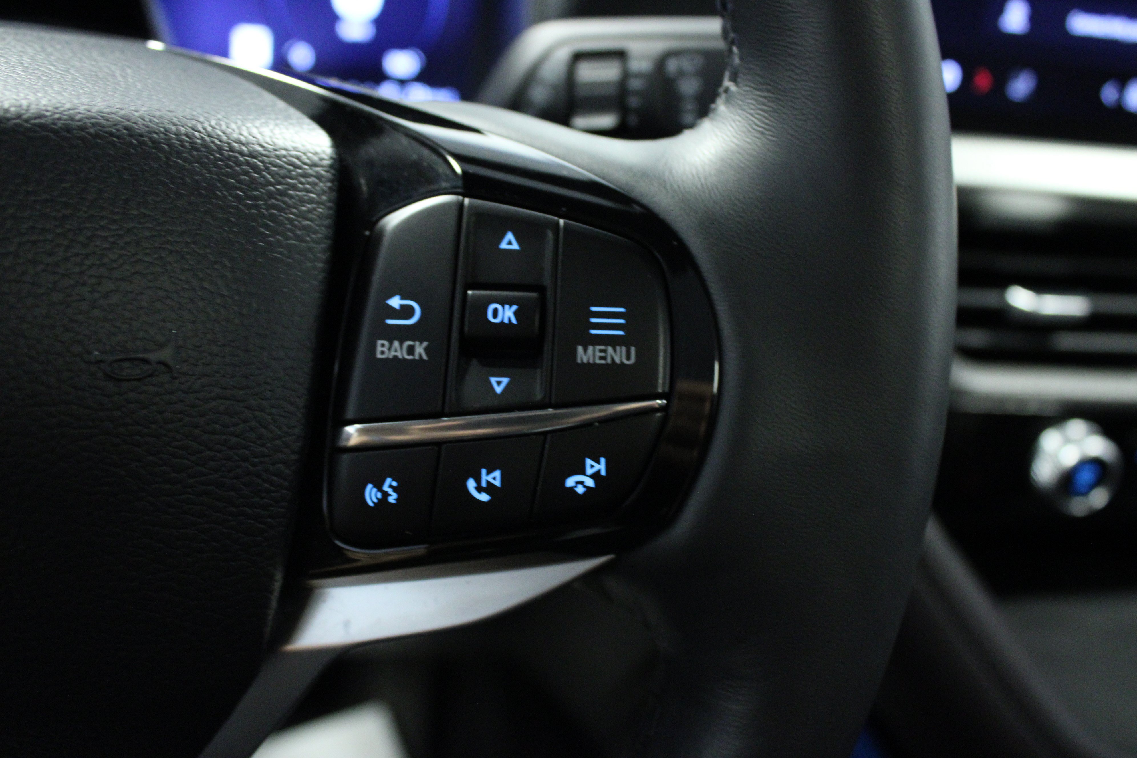Used 2026 Ford Explorer Platinum AWD/4WD image 22