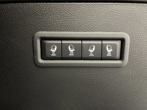 New 2026 Jeep Grand Wagoneer Limited image 16