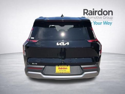 Used 2024 Kia EV9 Wind AWD/4WD image 6