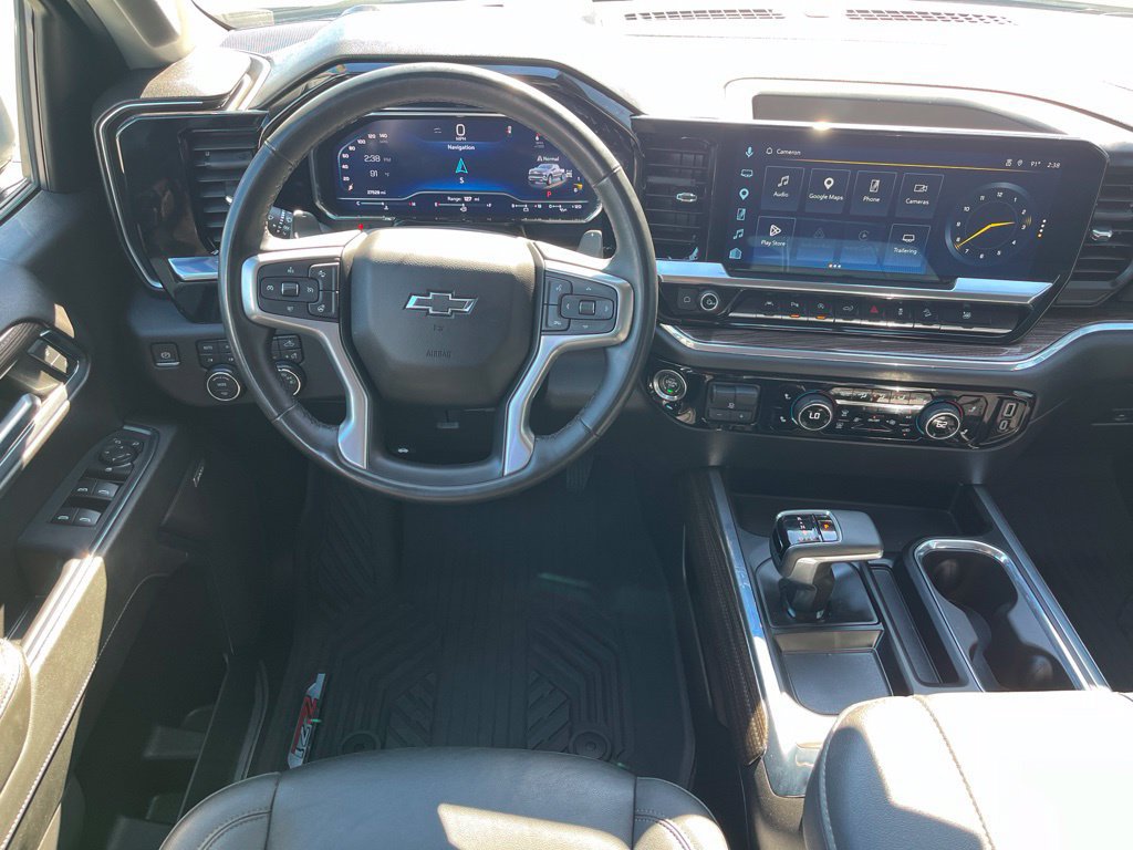 Used 2024 Chevrolet Silverado 1500 RST AWD/4WD image 13