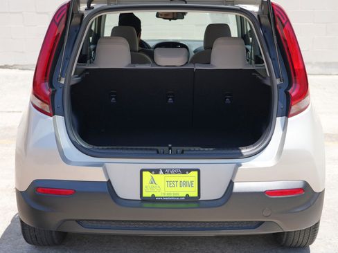 Used 2020 Kia Soul EX FWD image 9