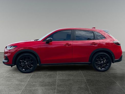 Used 2025 Honda HR-V Sport image 4