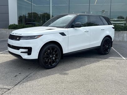 New 2025 Land Rover Range Rover Sport SE