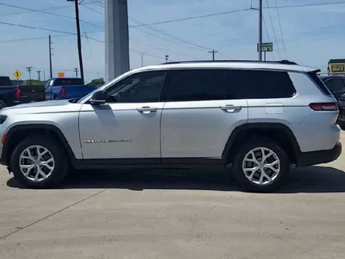 Used 2022 Jeep Grand Cherokee L Limited w/ Luxury Tech Group II AWD/4WD image 5