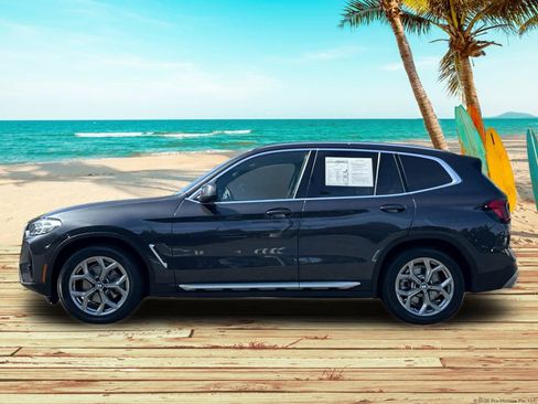 Used 2022 BMW X3 xDrive30i w/ Convenience Package AWD/4WD image 3