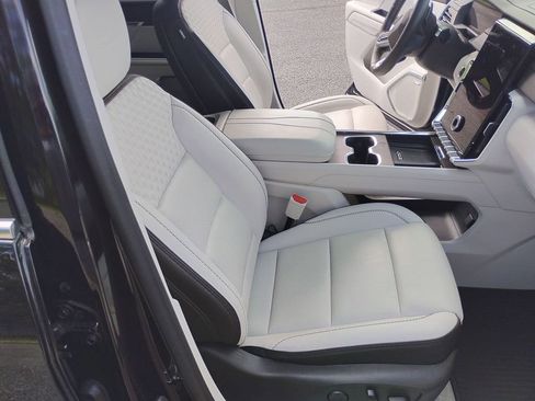 Used 2024 GMC Acadia Denali FWD image 26