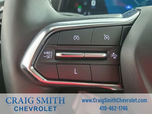 Used 2025 Chevrolet Equinox LT image 19