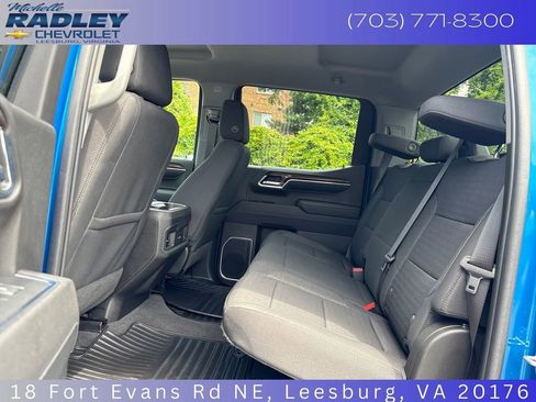 Used 2023 Chevrolet Silverado 1500 RST AWD/4WD image 21