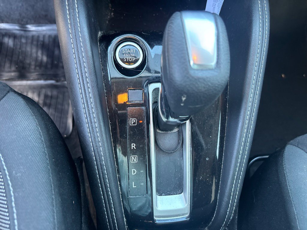 Used 2019 Nissan Kicks SV FWD image 22