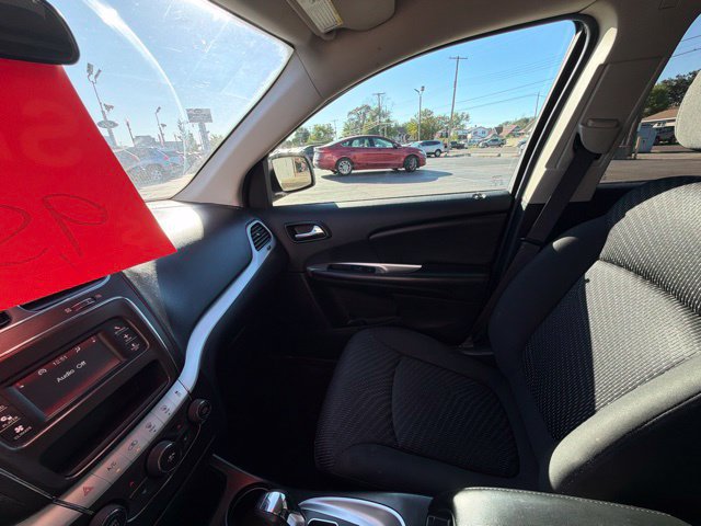Used 2018 Dodge Journey SE AWD/4WD image 36