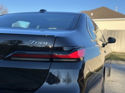 Certified 2023 BMW 760i xDrive image 14