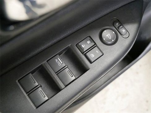 Used 2015 Honda Accord Sport image 13