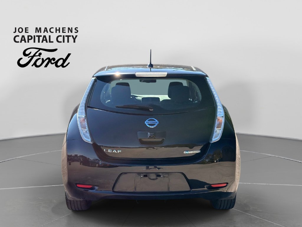 Used 2017 Nissan Leaf SV w/ Premium Package FWD image 7
