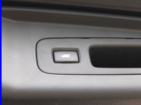 Used 2015 Honda CR-V Touring image 12