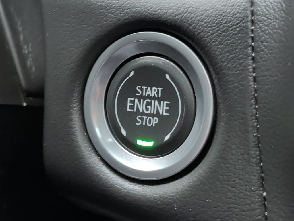 Used 2024 GMC Yukon XL SLT w/ SLT Luxury Package AWD/4WD image 26