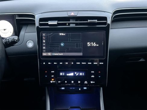Used 2022 Hyundai Tucson Limited image 27