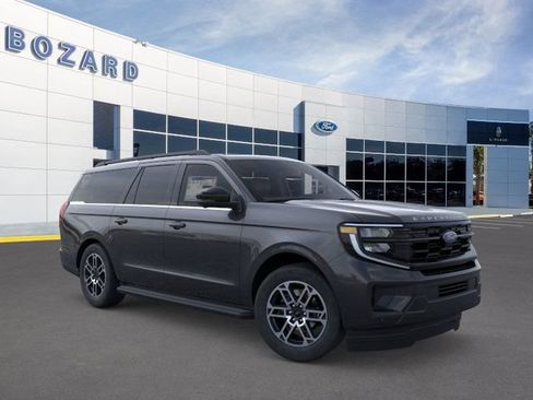 New 2025 Ford Expedition Max Active image 8