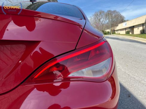 Used 2016 Mercedes-Benz CLA 250 image 16