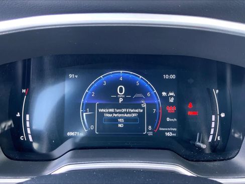 Used 2023 Toyota Corolla Cross XLE FWD image 25