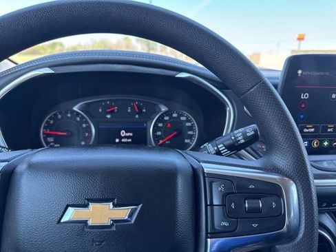 Used 2025 Chevrolet Blazer LT image 12