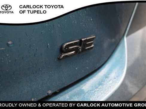 Used 2025 Toyota Camry SE w/ Convenience Package FWD image 14