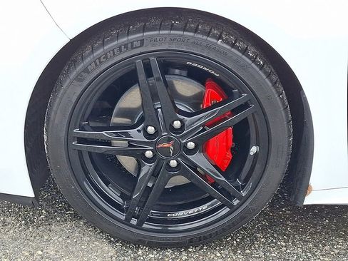 Used 2025 Chevrolet Corvette Stingray Coupe w/ Battery Protection Package image 25